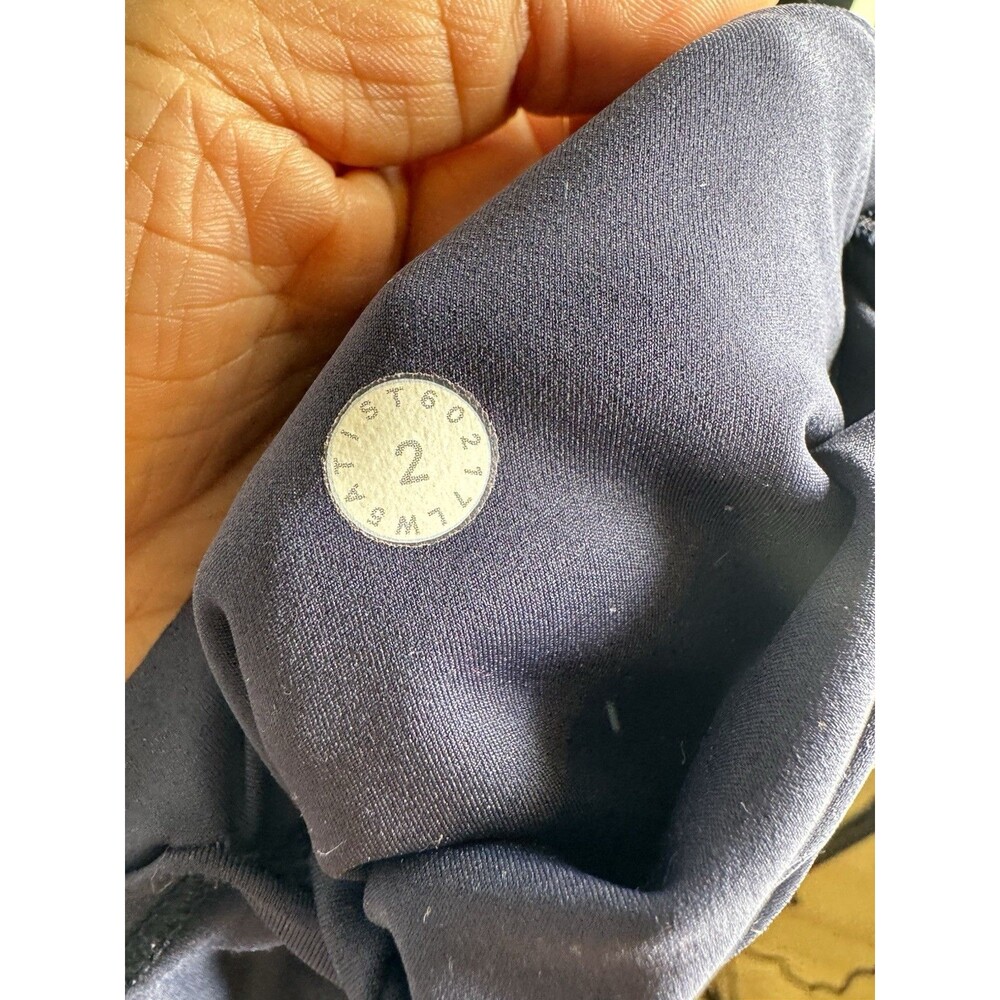 Lululemon Women's Fast Crop Leggings with Pockets Free Navy Size 2 - Picture 11 of 11